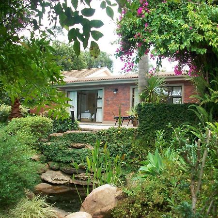 Aziza Guest House George Exterior foto