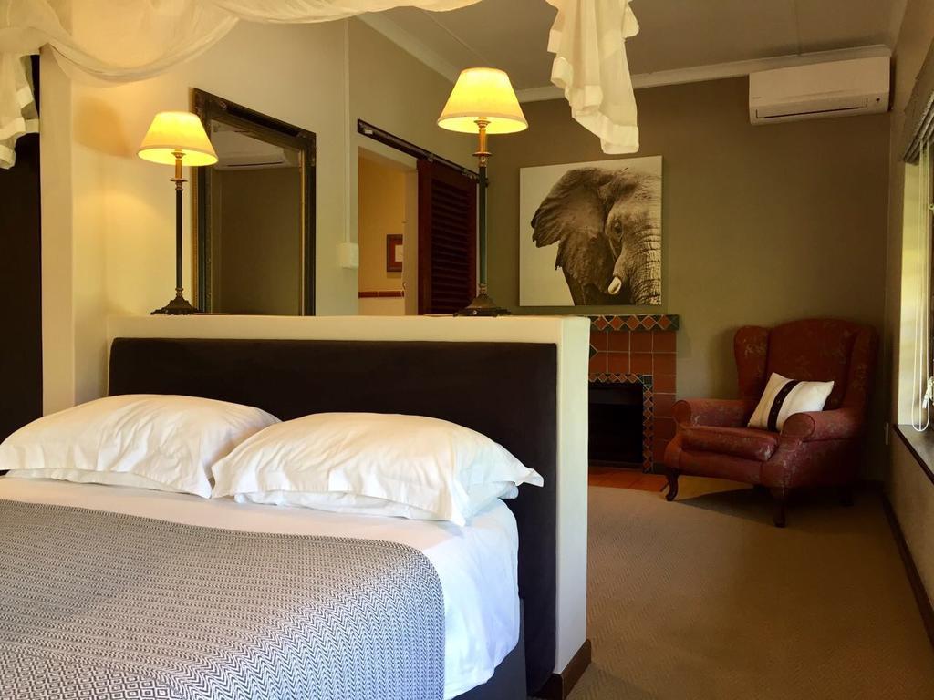 Aziza Guest House George Exterior foto