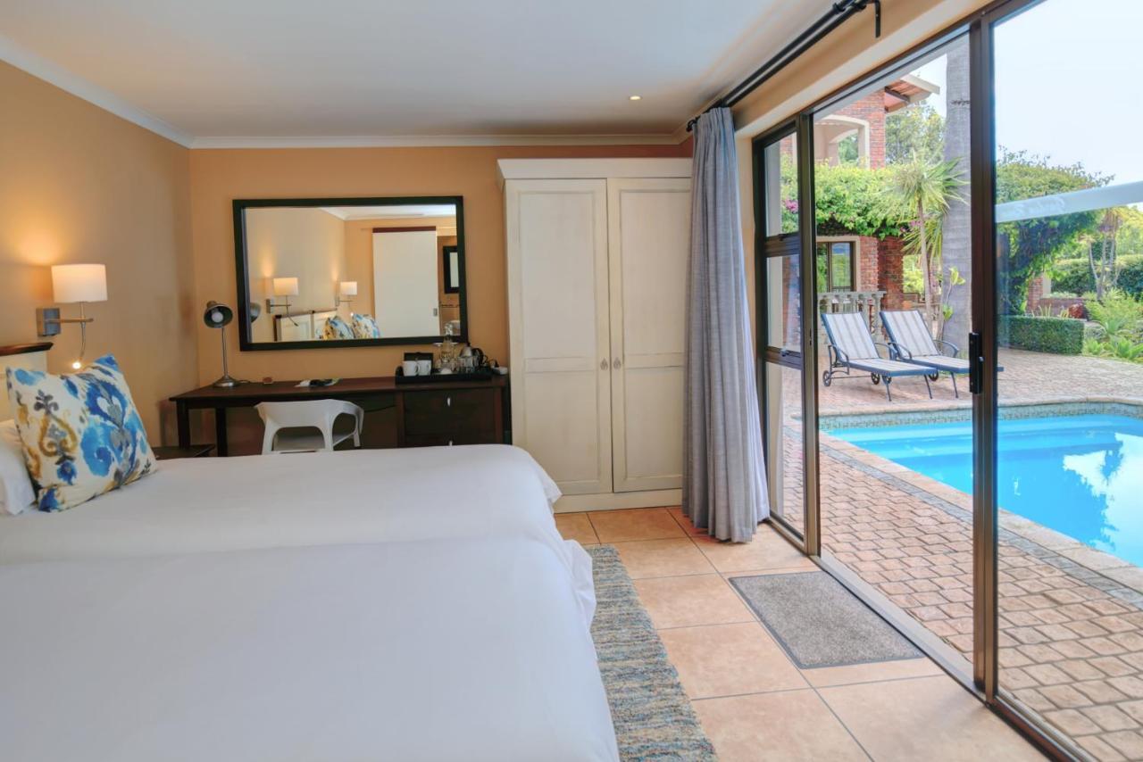 Aziza Guest House George Exterior foto
