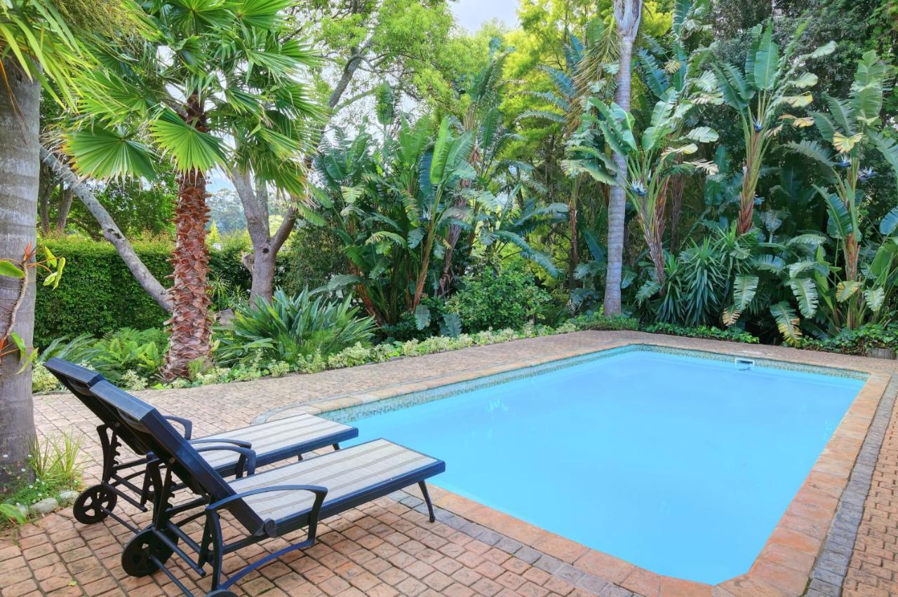 Aziza Guest House George Exterior foto