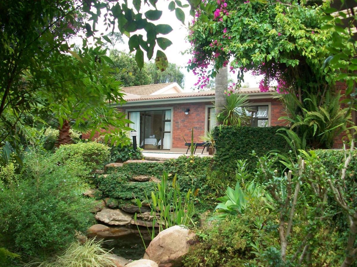 Aziza Guest House George Exterior foto